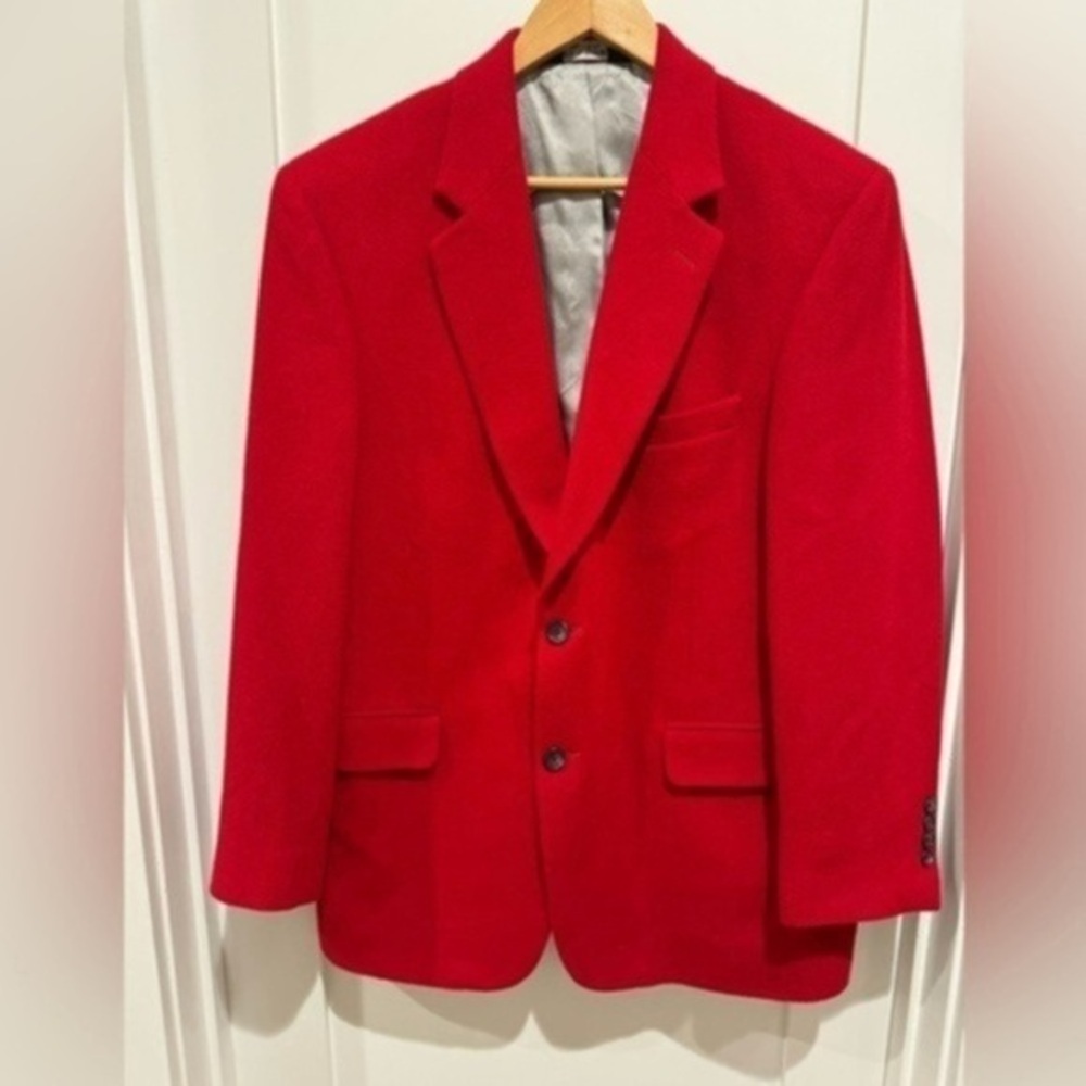 Jos. A Bank red jacket holiday party size 41R 100% camel hair vintage